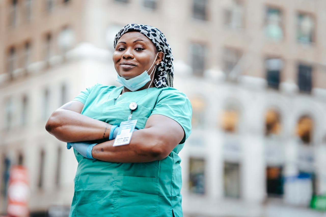 Healthcare workforce professional in a clinical learning environment